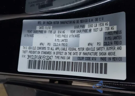 2019 Toyota Yaris L z USA, uszkodzony, nr VIN 3MYDLBYV8KY512247